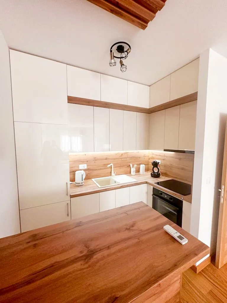 Izdavanje, jednosoban stan, 45m², City Kvart, Podgorica