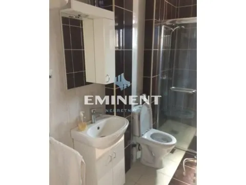 Izdavanje, stan, 41m², Lipov Lad, Zvezdara Sve Podlokacije - image 9