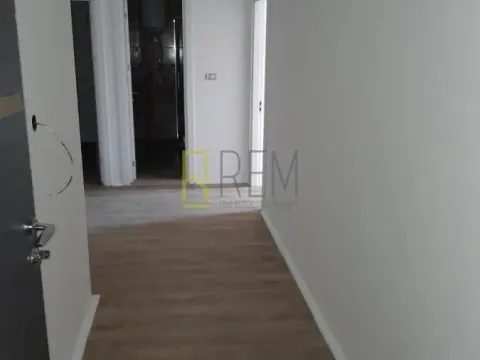 Sale, two bedroom apartment, 63m², Cetinje, Crna Gora - image 9