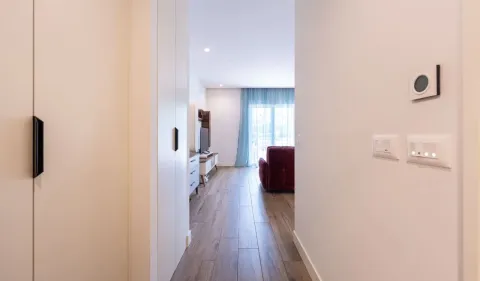Prodaja, garsonjera, 41m², Luštica Bay, Tivat - image 5