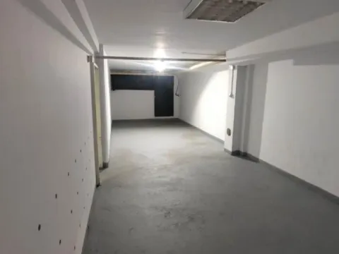 Izdavanje, poslovni prostor, 200m², Palilula Sve Podlokacije, Beograd - image 6