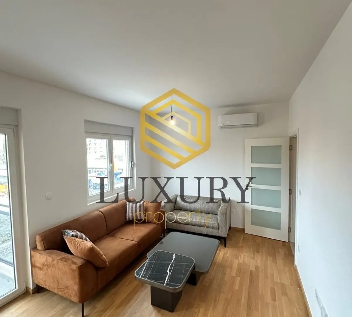 Izdavanje, dvosoban stan, 66m², Zabjelo, Podgorica