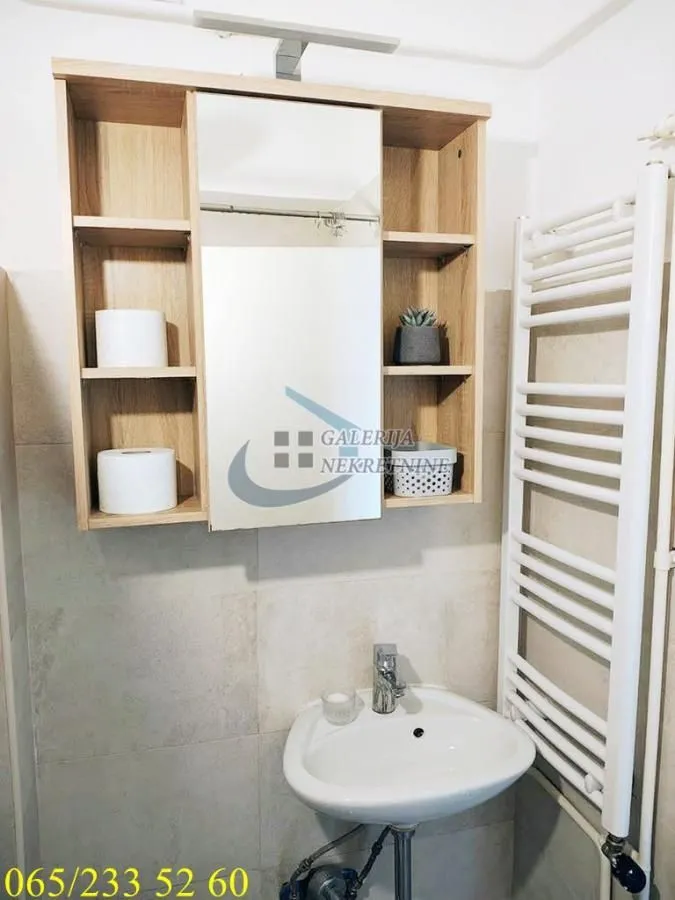 Rent, two bedroom apartment, 45m², Savski Venac, Beograd