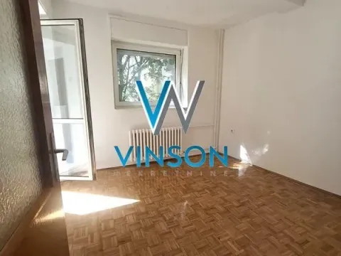 Izdavanje, dvosoban stan, 46m², Centar, Novi Sad - image 4