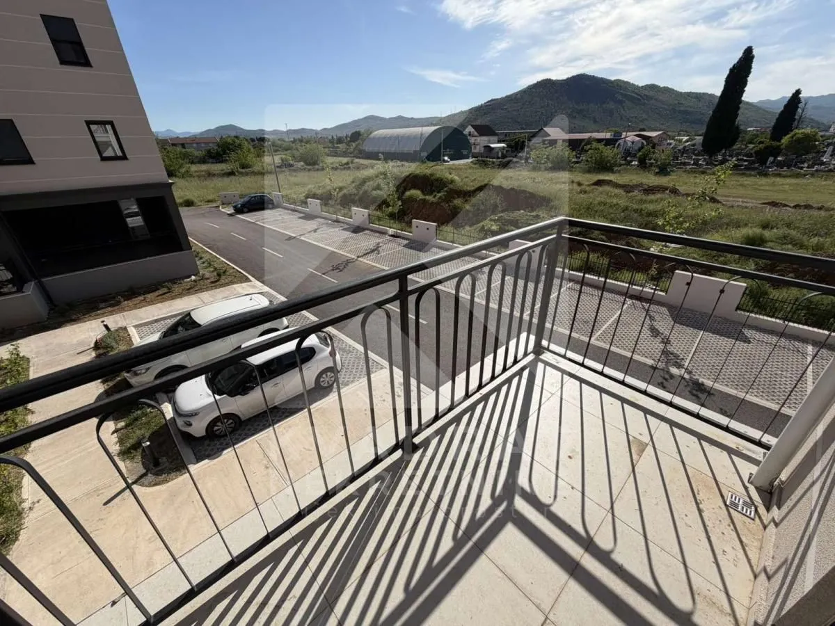 Rent, two bedroom apartment, 64m², Tološi, Podgorica