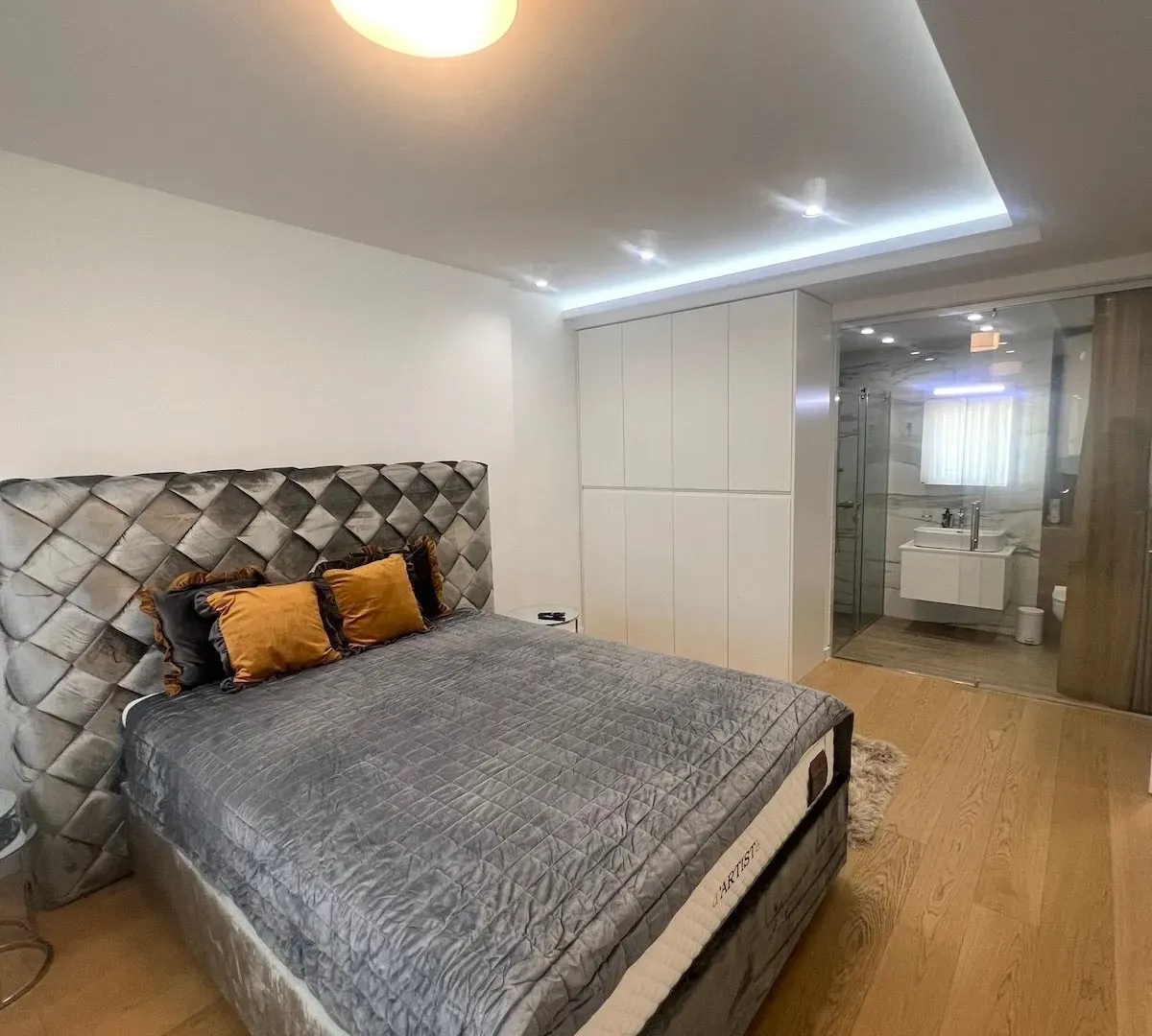 Rent, four bedroom apartment, 237m², Vračar Hram, Vračar Sve Podlokacije