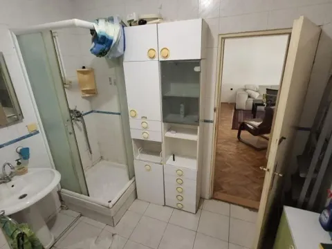 Izdavanje, dvosoban stan, 66m², Centar, Novi Sad - image 8