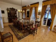 Izdavanje, trosoban stan, 145m², Stari Grad, Beograd - image 16