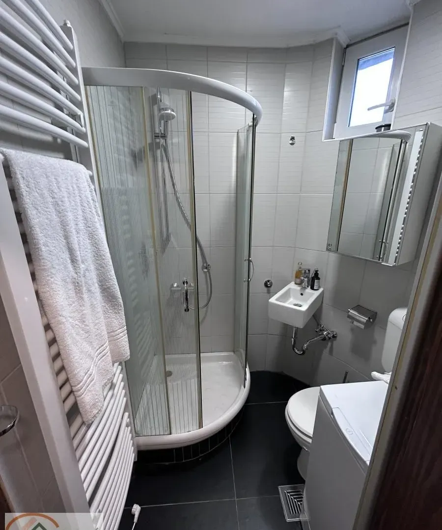 Sale, one bedroom apartment, 24m², Stari Grad, Beograd