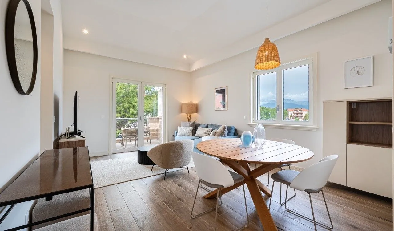 Prodaja, jednosoban stan, 56m², Luštica Bay, Tivat