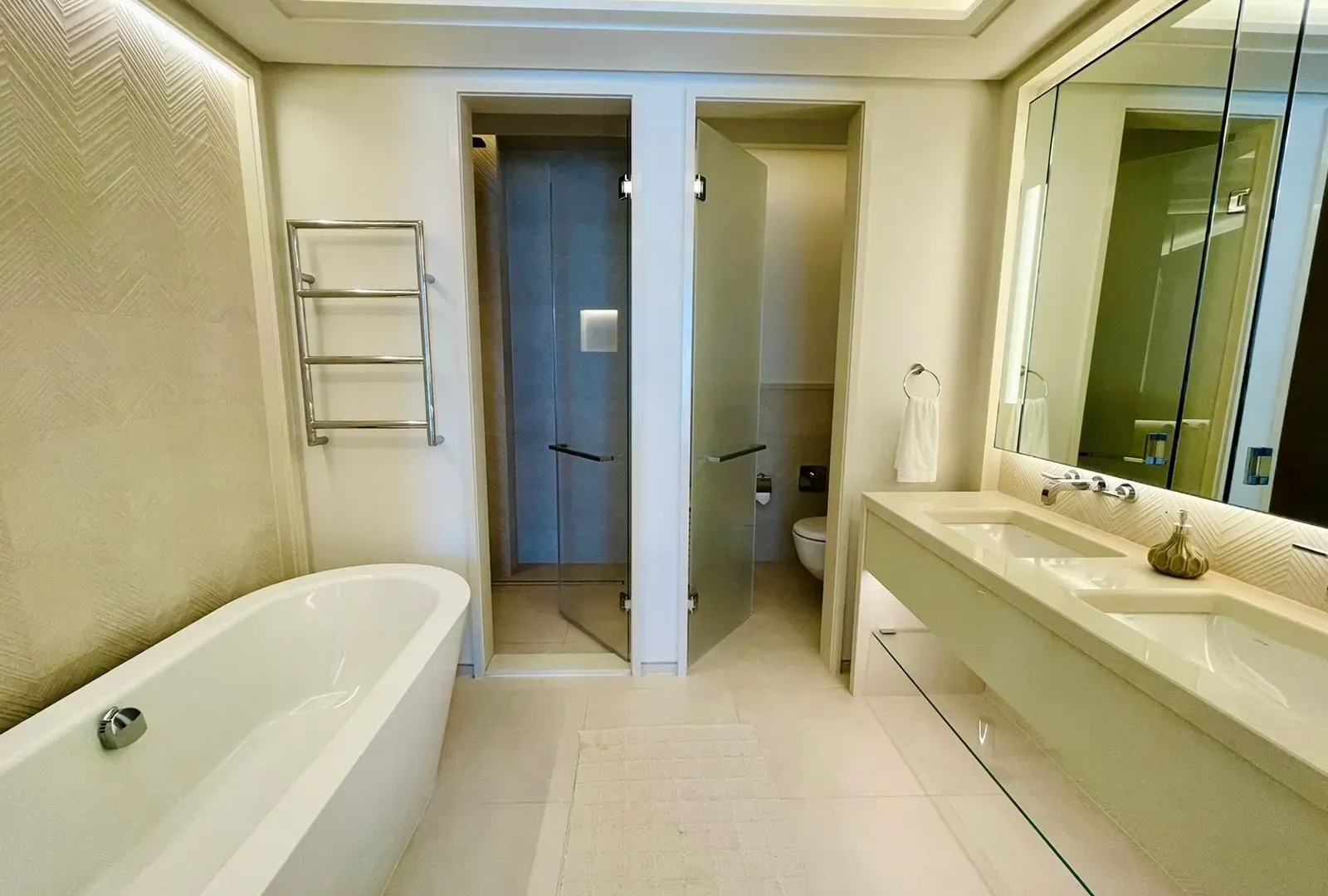 Rent, two bedroom apartment, 146m², Porto Montenegro, Tivat