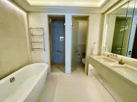 Izdavanje, dvosoban stan, 146m², Porto Montenegro, Tivat - image 13