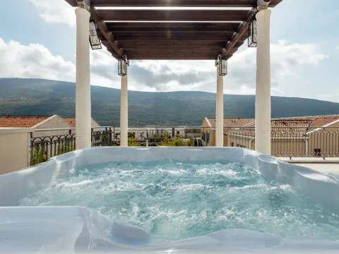 Prodaja, kuća, 325m², Portonovi, Herceg Novi - image 21