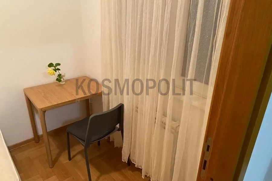 Rent, two bedroom apartment, 40m², Slavija, Vračar Sve Podlokacije