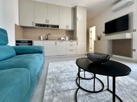 Izdavanje, stan, 43m², Igalo, Herceg Novi - image 12