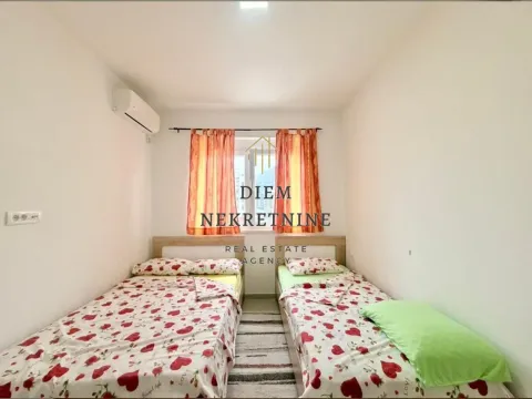 Rent, one bedroom apartment, 59m², Šušanj, Bar - image 4