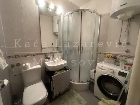 Rent, two bedroom apartment, 51m², Šumice, Beograd - image 10