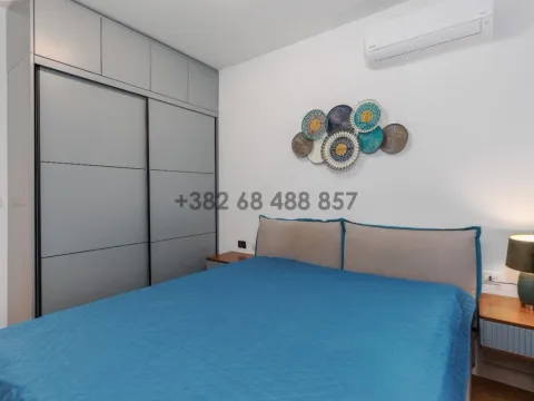 Prodaja, jednosoban stan, 77m², Soho City, Bar - image 8