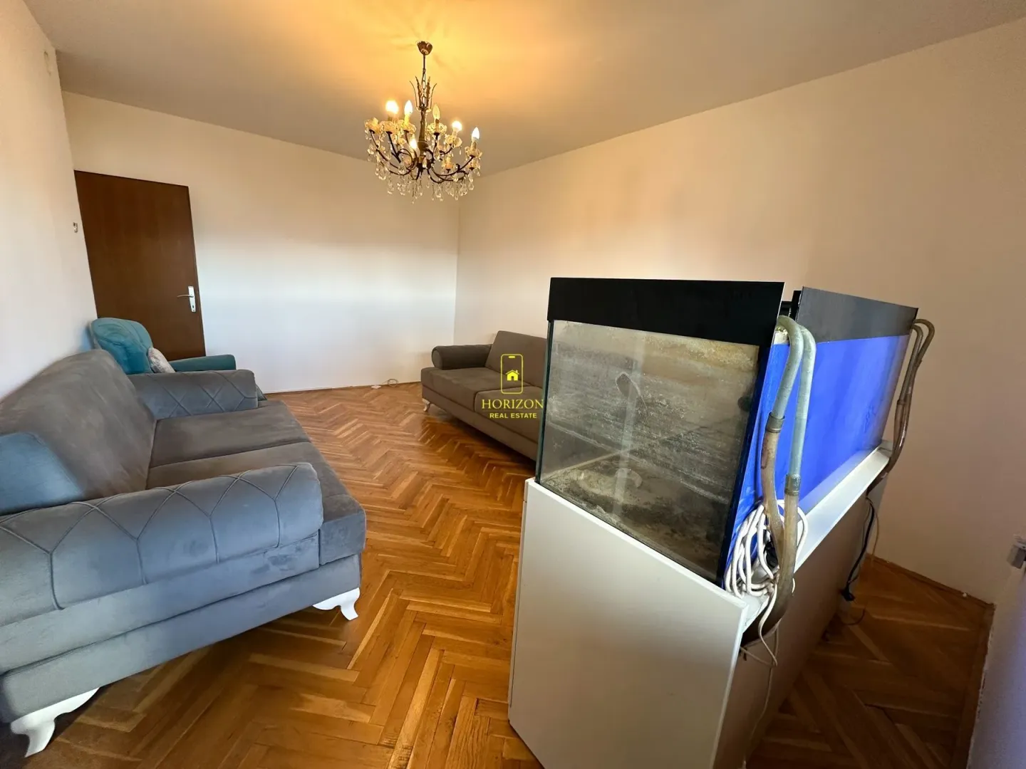 Prodaja, trosoban stan, 96m², Blok 6, Podgorica