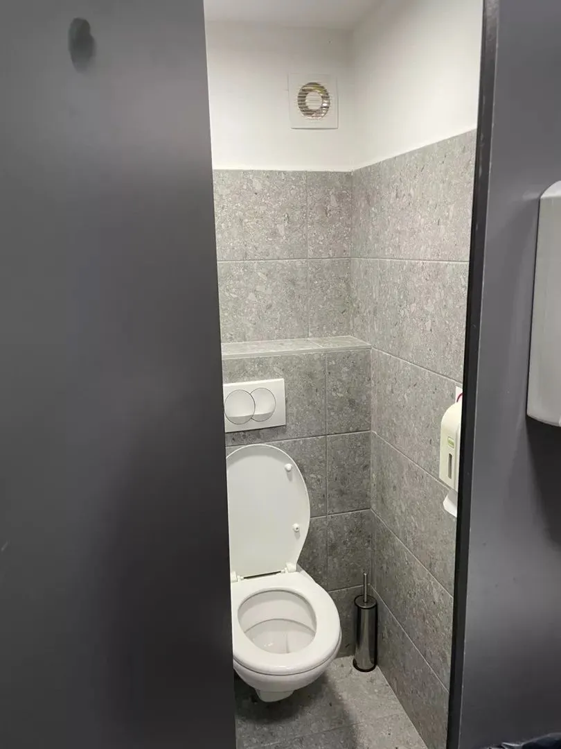 Prodaja, ugostiteljski objekat, 176m², Ruma, Srbija