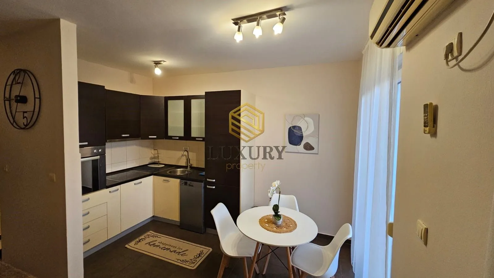 Prodaja, dvosoban stan, 80m², Ljubović, Podgorica
