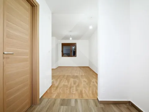 Prodaja, garsonjera, 27m², Stari Aerodrom, Podgorica - image 7
