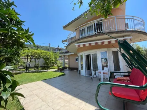 Prodaja, kuća, 143m², Bar, Crna Gora - image 10