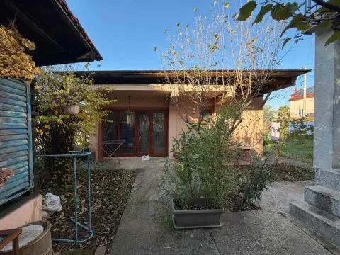 Prodaja, kuća, 285m², Dalmatinska ulica, Podgorica - image 3