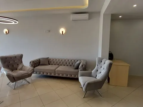 Sale, one bedroom apartment, 82m², Ulcinj, Crna Gora - image 24