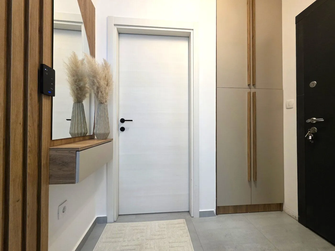 Rent, apartment, 67m², Stari Aerodrom, Podgorica