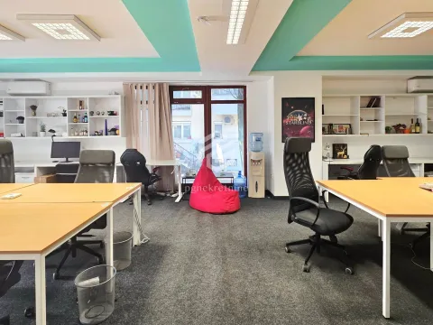 Rent, office space, 129m², Preko Morače, Podgorica - image 4