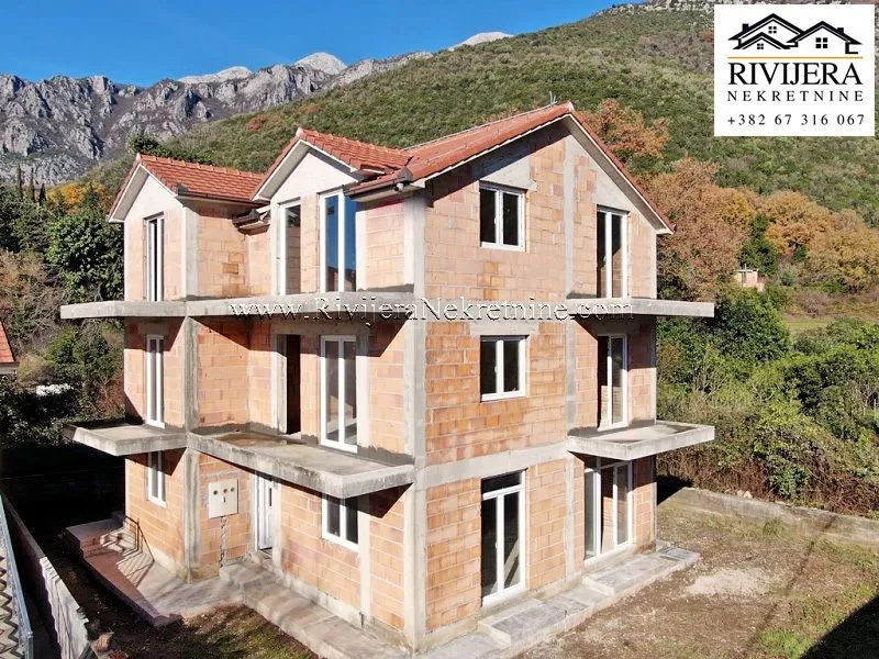 Sale, house, 288m², Zelenika, Herceg Novi