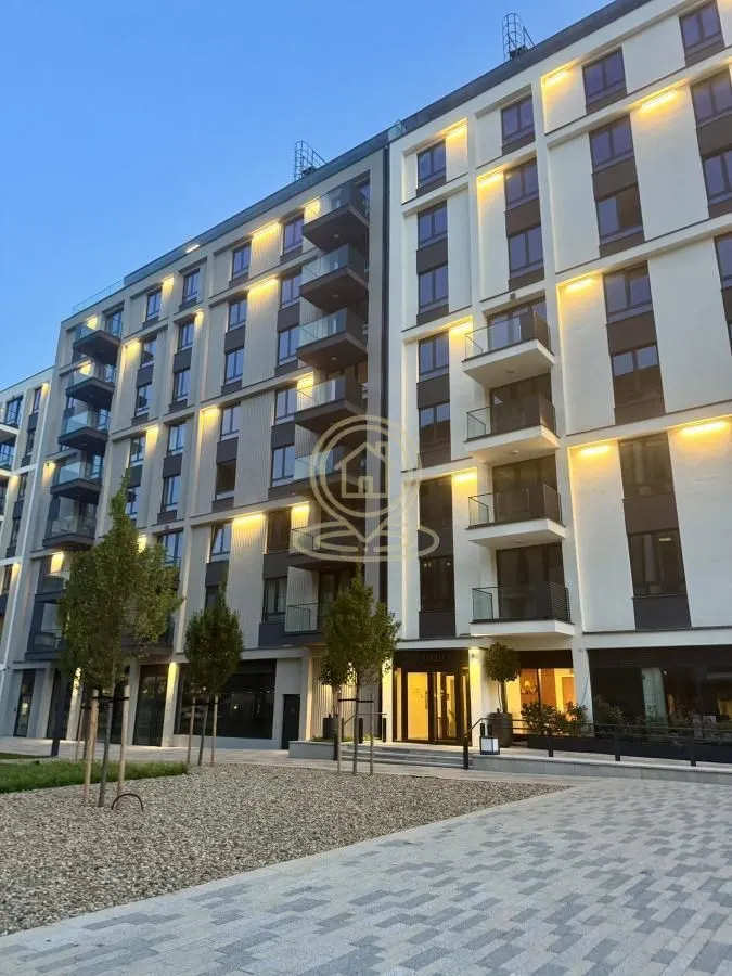 Izdavanje, dvosoban stan, 55m², Savski Venac, Beograd