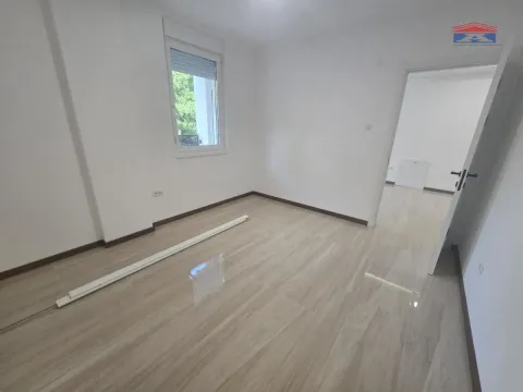Izdavanje, dvosoban stan, 58m², Železnička Stanica, Novi Sad Sve Podlokacije - image 13