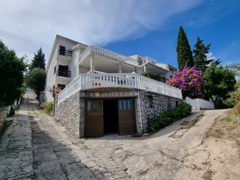 Prodaja, kuća, 400m², Tivat, Crna Gora - image 2