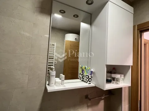 Rent, one bedroom apartment, 40m², Blok 9, Podgorica - image 12