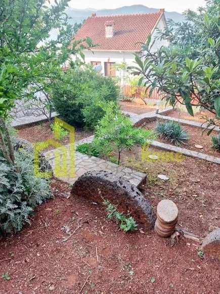 Sale, house, 280m², Krašići, Tivat