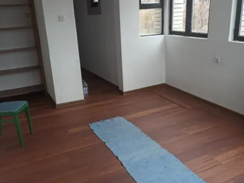 Izdavanje, trosoban stan, 150m², Jajinci, Voždovac Sve Podlokacije - image 6