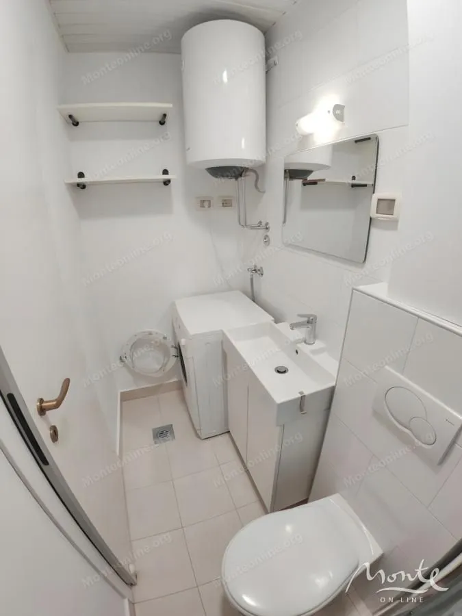 Prodaja, dvosoban stan, 75m², City Kvart, Podgorica