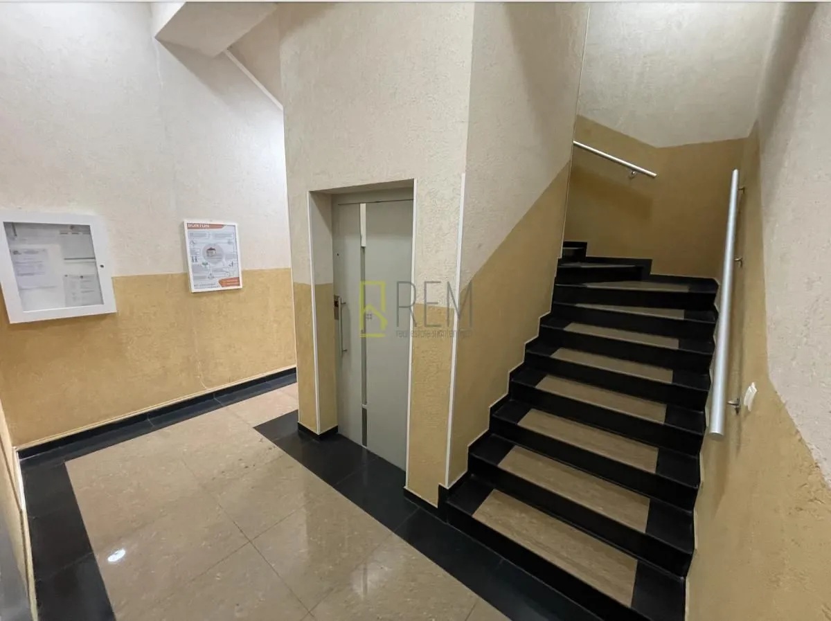 Prodaja, dvosoban stan, 64m², Stari Aerodrom, Podgorica