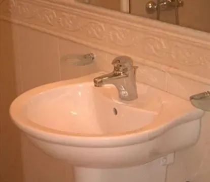 Izdavanje, četvorosoban stan, 180m², Autokomanda, Voždovac Sve Podlokacije - image 6