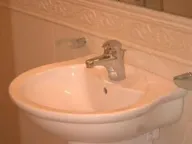 Izdavanje, četvorosoban stan, 180m², Autokomanda, Voždovac Sve Podlokacije - image 6