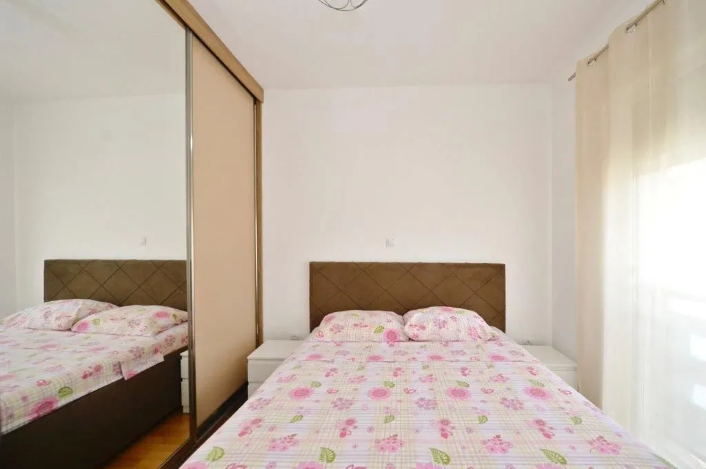 Rent, two bedroom apartment, 55m², Budva, Crna Gora