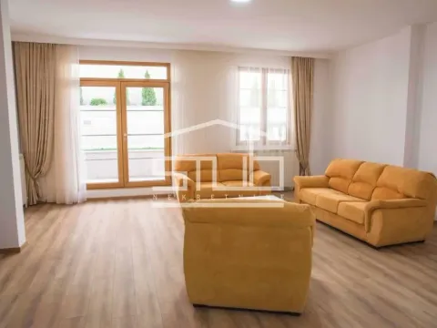 Izdavanje, kuća, 1400m², Savski Venac, Beograd - image 12