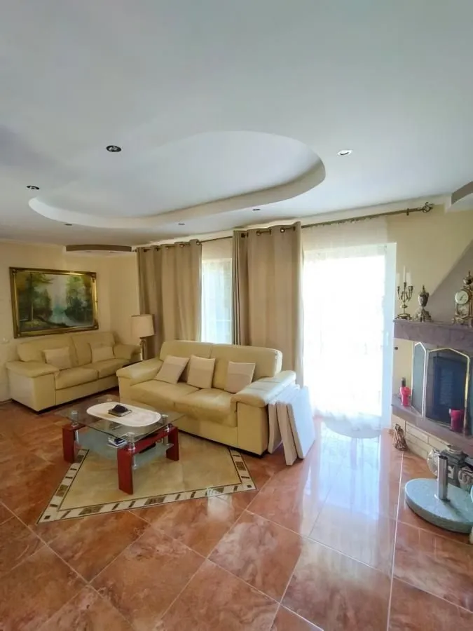 Prodaja, kuća, 180m², Kumbor, Herceg Novi