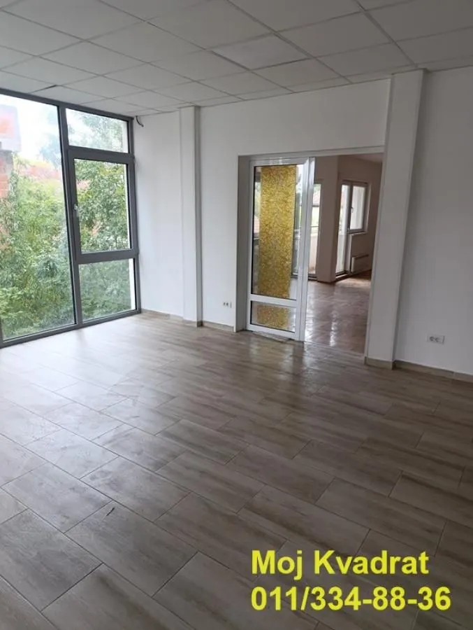 Rent, office space, 205m², Krnjaca, Palilula Sve Podlokacije