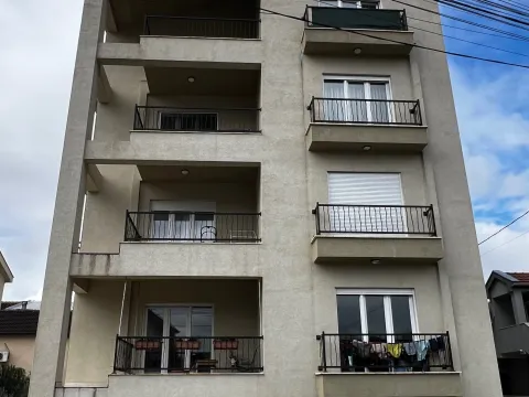 Prodaja, jednosoban stan, 52m², Konik, Podgorica - image 16