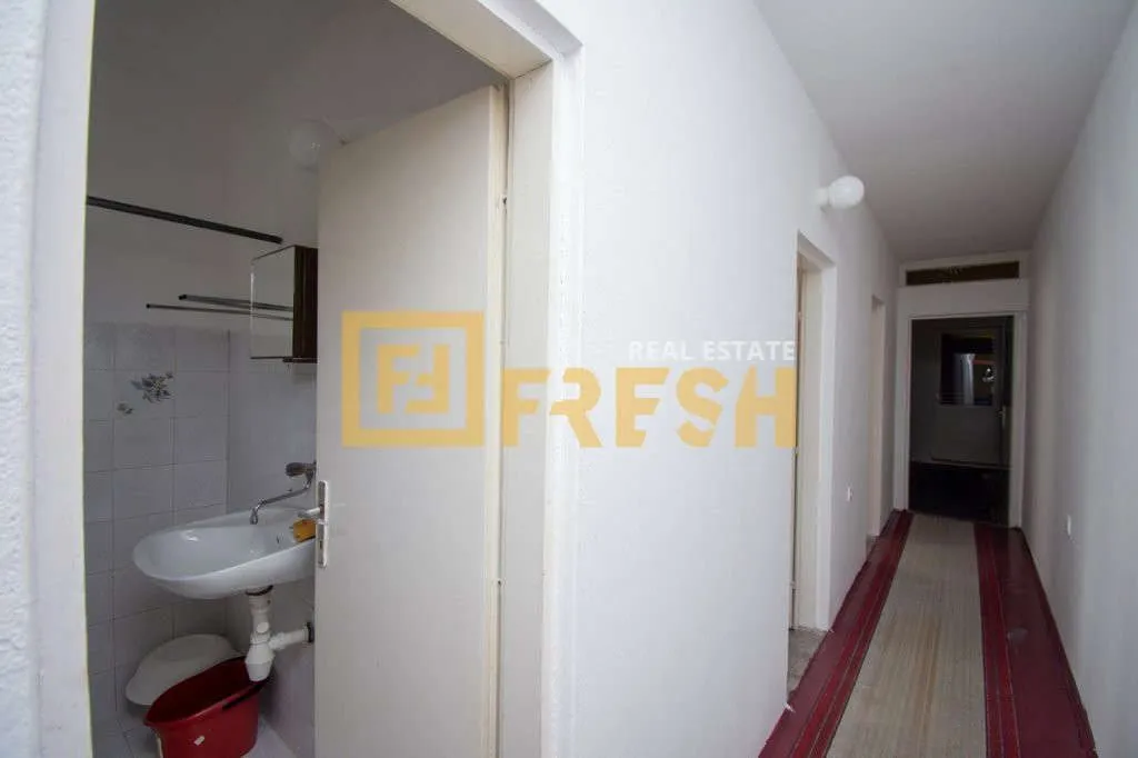 Prodaja, kuća, 318m², Herceg Novi, Crna Gora