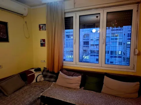 Rent, one bedroom apartment, 50m², Podgorica, Crna Gora - image 7