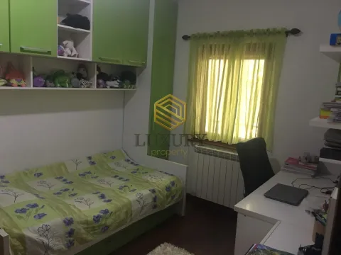 Rent, one bedroom apartment, 100m², Gorica C, Podgorica - image 8